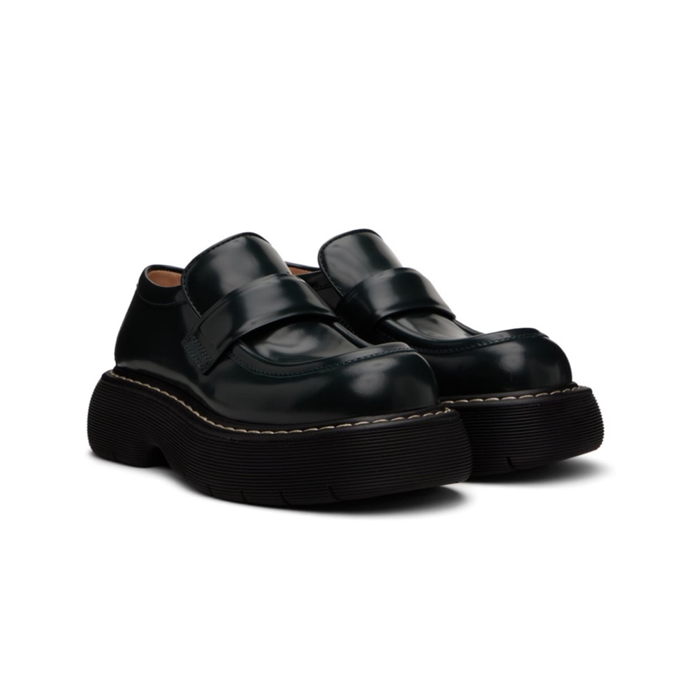 NWOT BOTTEGA VENETA SWELL LOAFER